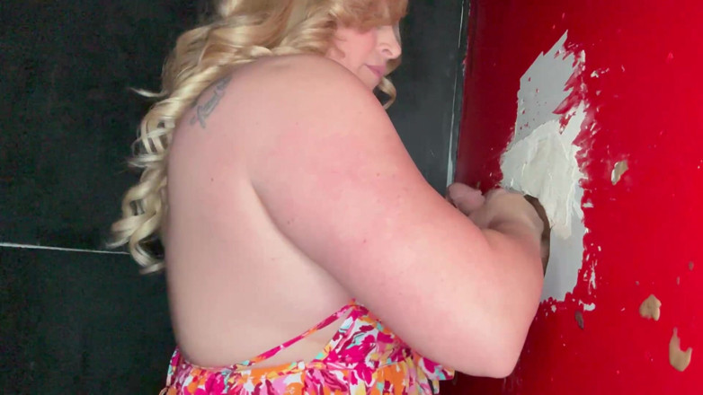 Island Boy Vids: Gloryhole Fantasies: Marilyn Midas