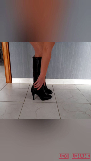 Lexi Lehane: Je baise mes bottes