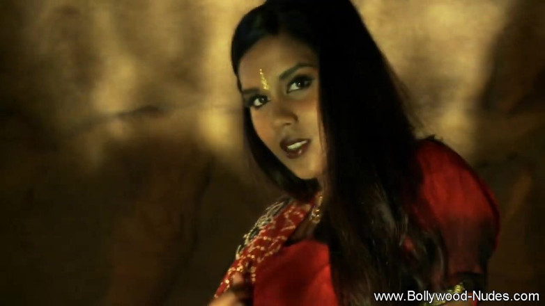 Bollywood Nudes: Sifat wanita erotis yang misterius