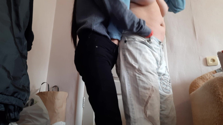 Lesbian-illusion: Ми з дівчиною ховаємося від усіх, що ми лесбіянки