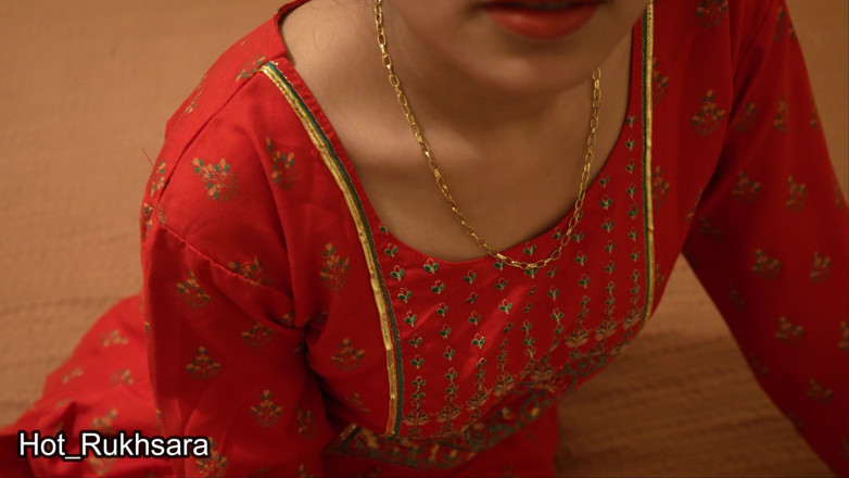 hot_rukhsara: 我的丈夫在多年后回家，他狠狠地操了我