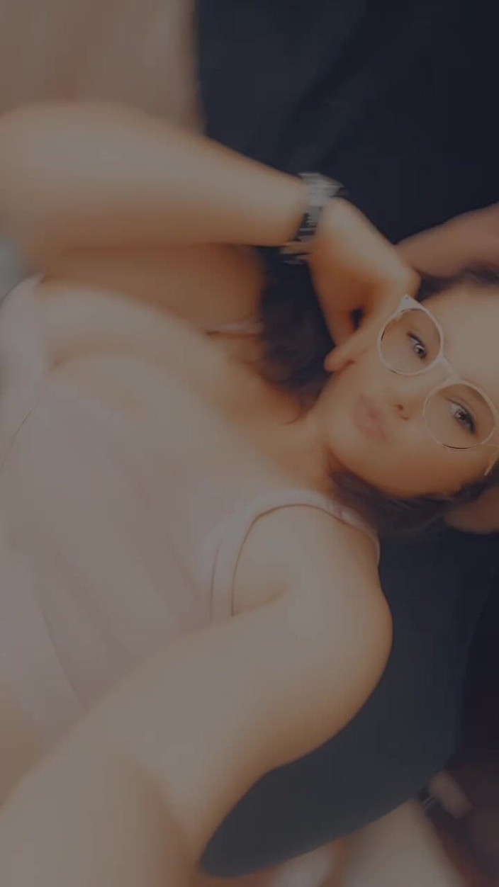 Snow bunny lvs GG: Просто трохи підглядати