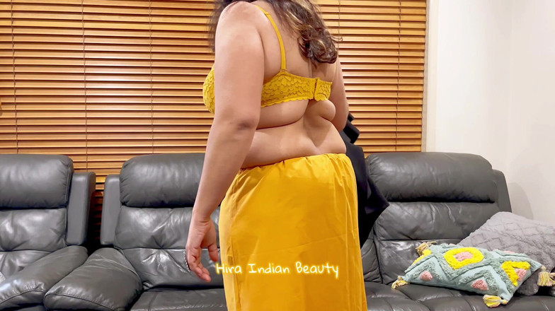 Hot 365 Entertainments: Le taquinage de la mode sari le plus sexy d’une...