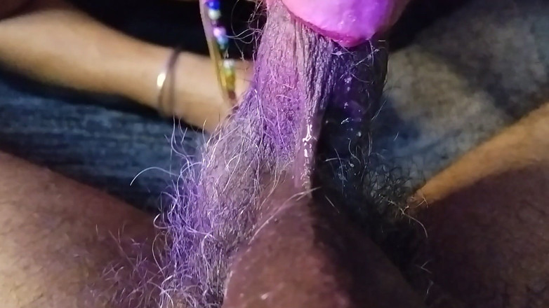 Anar Kali: Une femme sexy suce son beau-fils
