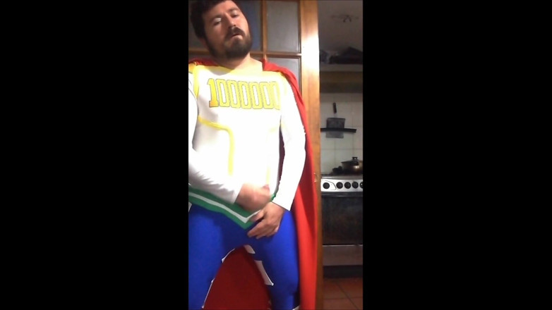 Rokkuman: Kahraman cosplay mastürbasyonu
