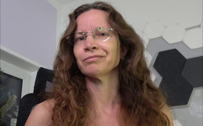 Annika Rose: Я тобі голим дрочу