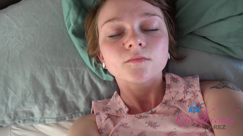 ATK Fans (Girlfriends): Lucy te chevauche et rebondit dessus comme une pro