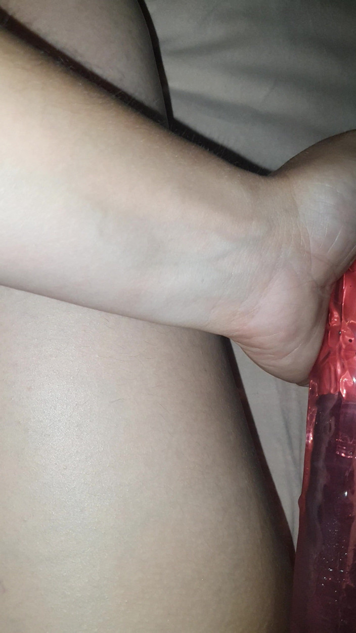 A-Cup_Adventuresher: Dlouhé dildo