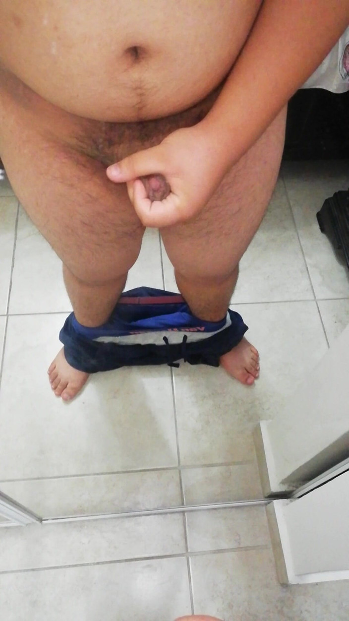 Cock vids and only cock vids.: ちっちゃいコックオナニー1