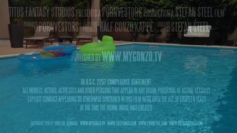 MyGonzoTV: myGonzo.tv - Duitse milf Lana Vegas wordt betrapt door haar jonge...