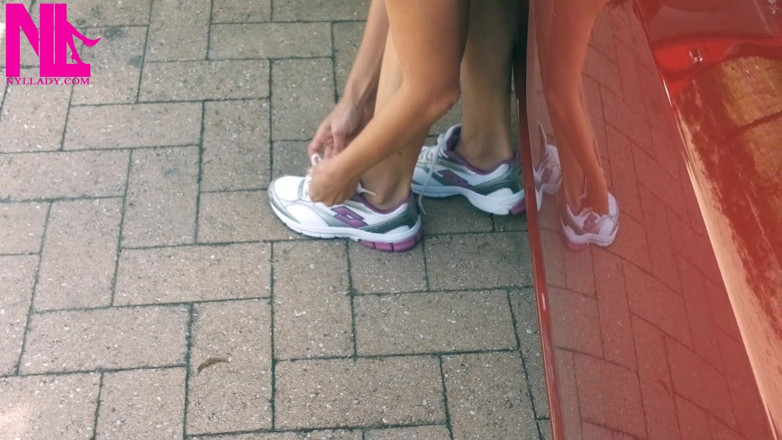 Nyllady: Conduite rapide dans des baskets Lotto