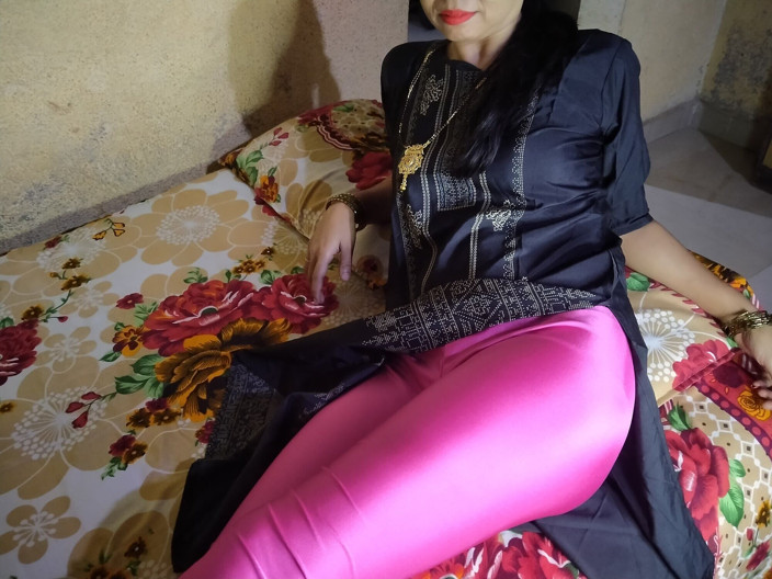 Shima kumari44: Тугая киска деревенской девушки дези