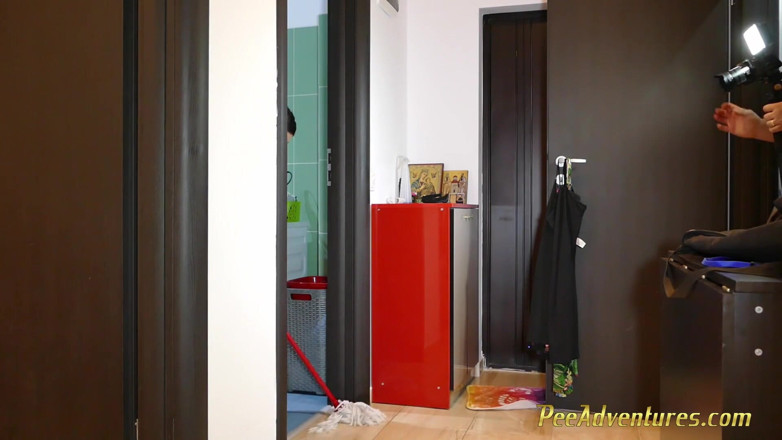 Pee Adventures: Pinkeln sie sich morgens als erstes