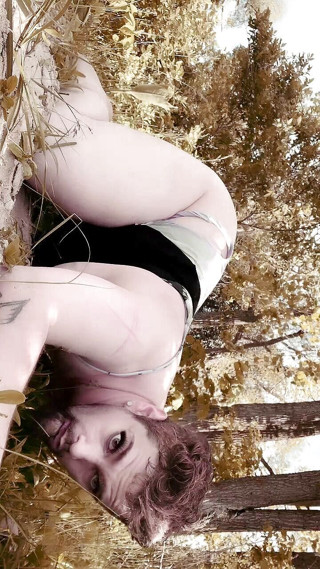 King Of Crossdress: Plaża niebezpieczne pozowanie w pobliżu ludzi 4 u