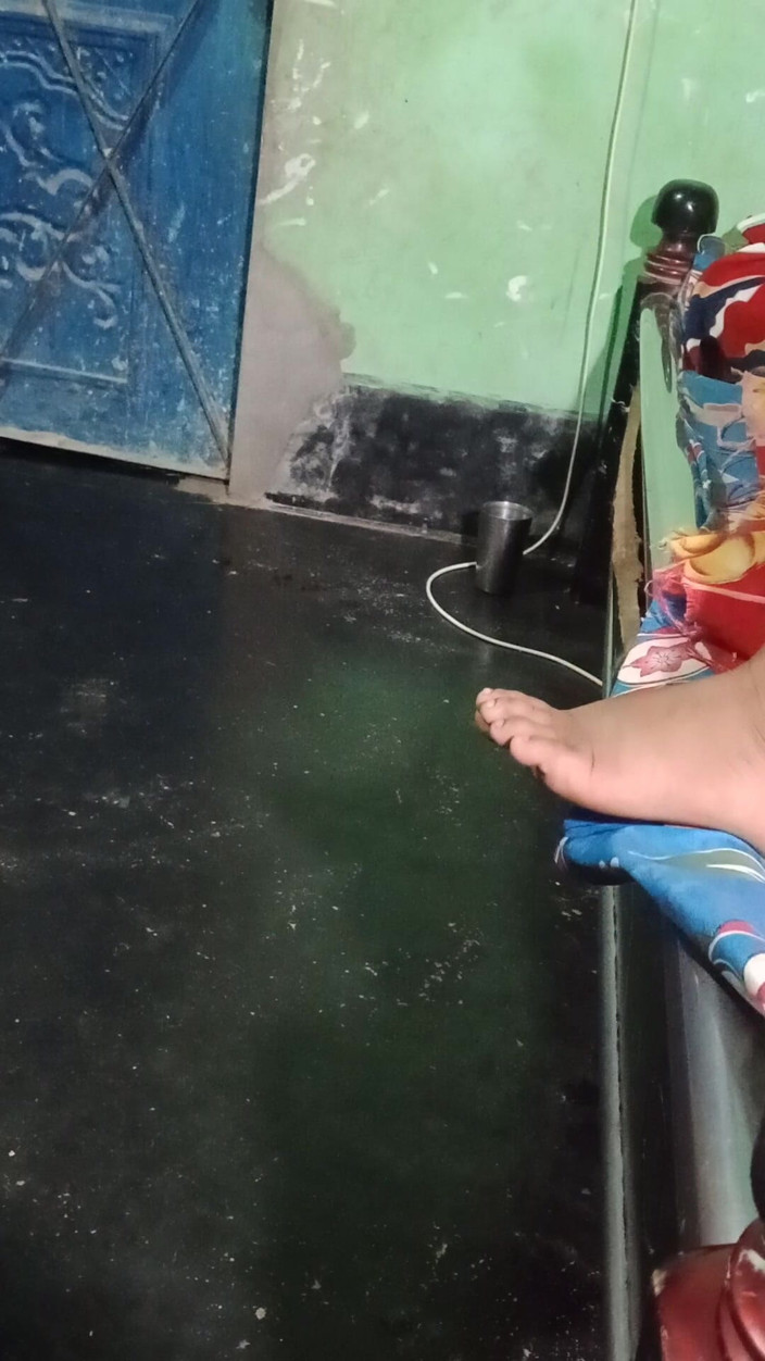 Desimombd: Soț și soție din Bangladesh video cu futai în casa de la...