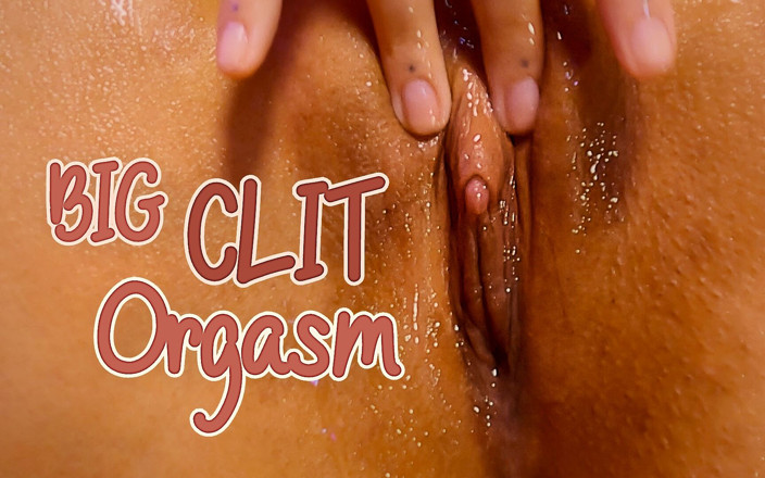 Rainbow Showers: Grande orgasmo com lubrificante no clitóris
