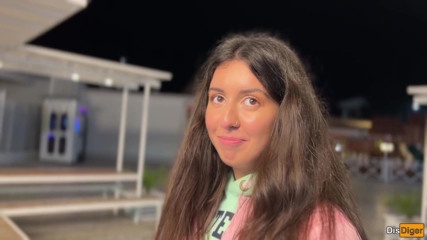 Dis Diger: Halka açık pikap - cüretkar bir adam bir kızı seks yapmaya...