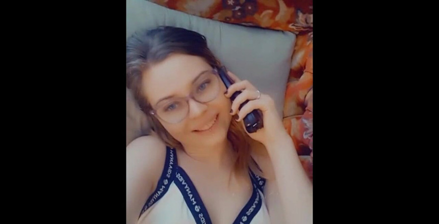 Kira Burn: Невелике відео мого великого 5h чекати на лінії доходу