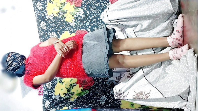 Rakul008: Desi ragazza in minigonna in piedi scopata duramente nel culo...