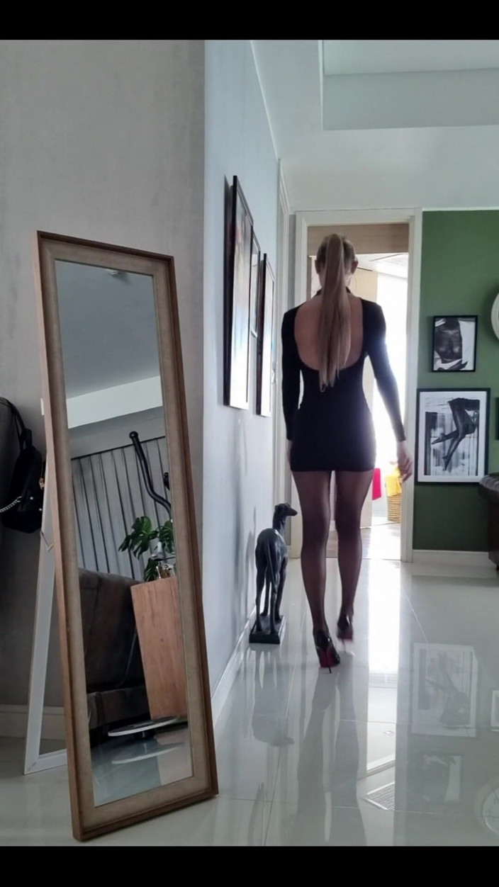 Angel The Dreamgirl: Подіум