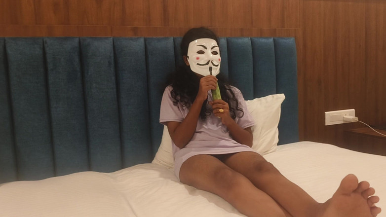 VillageBlackfairy: Komkommer gebruik sexy gevoel