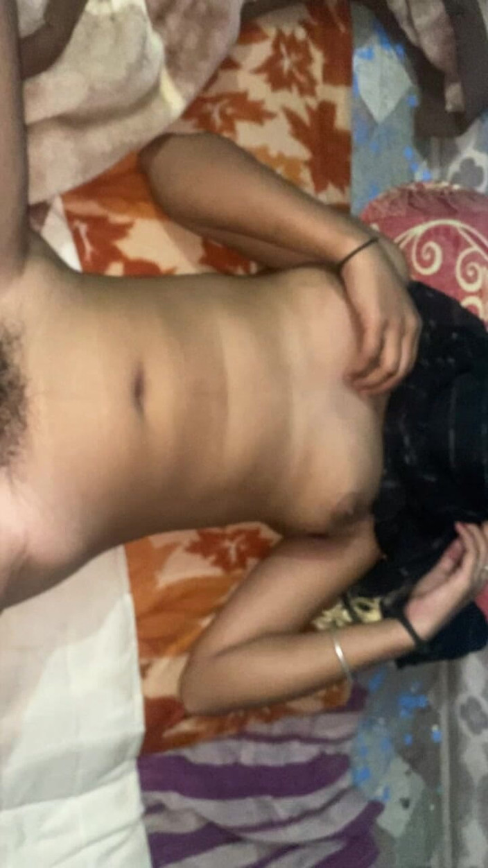Hotgirl9: 18letá dívka prstění mokré kundičky Desi indický orgasmus masturbace