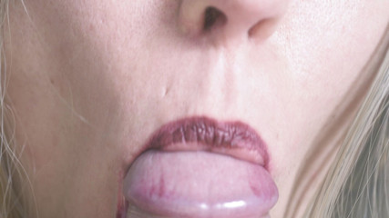 Art By SoftApproach: Pompino sensuale con la lingua