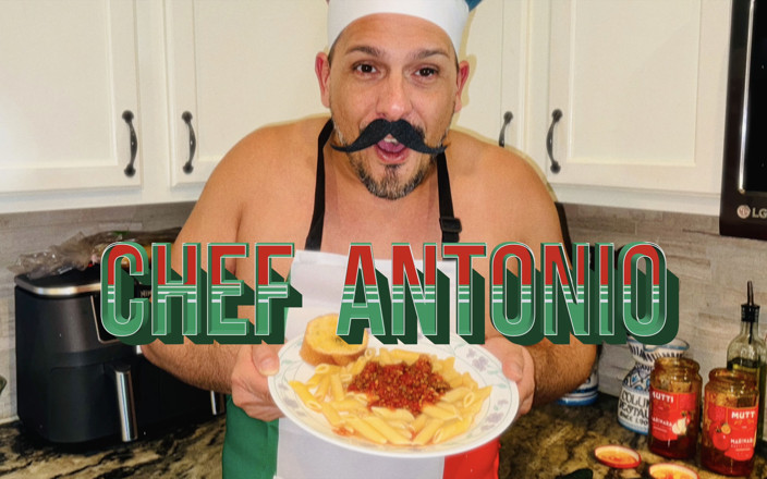Peacock couple: Chef Antonio