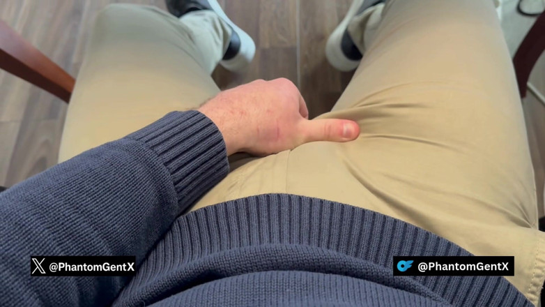 PhantomGentX: Padrastro alemán musculoso en traje después del trabajo - masturbación cachonda...