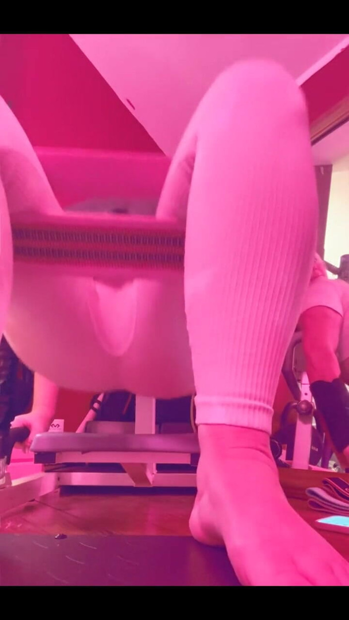 PaintedRose Taboo Femdom Fetish MILF: 계속 앞으로 몇 번이고 계속 전진하십시오.