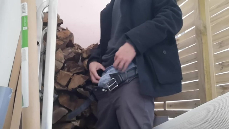 Rafael Torreano: Masturbare în depozitul de lemn al vecinilor mei