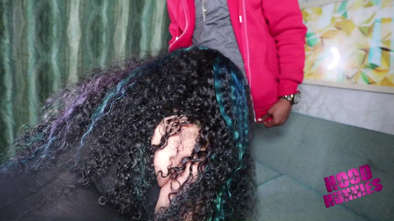 Hood Hunnies: Dicker hintern bBW Maya Lewinsky von dünner bbc gefickt