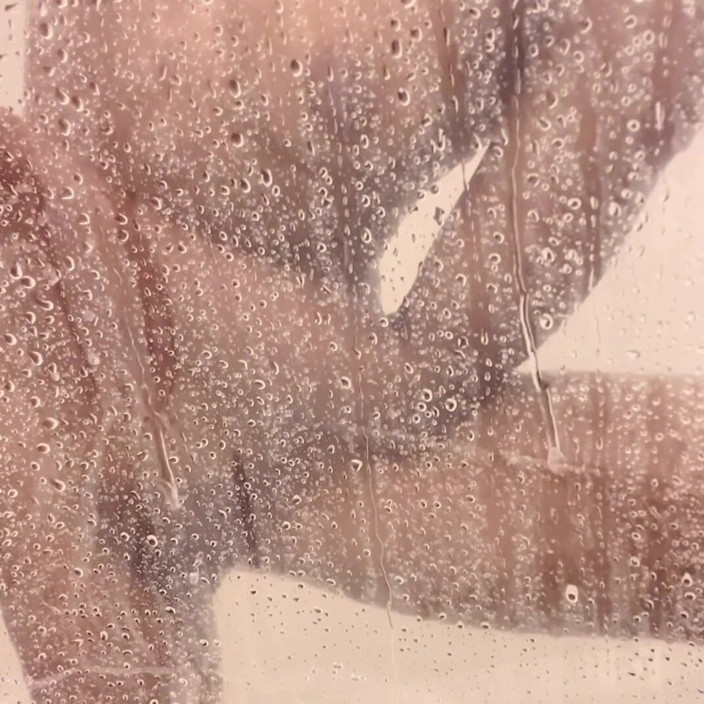 Emilycreams1: Bercukur di Bilik Mandi