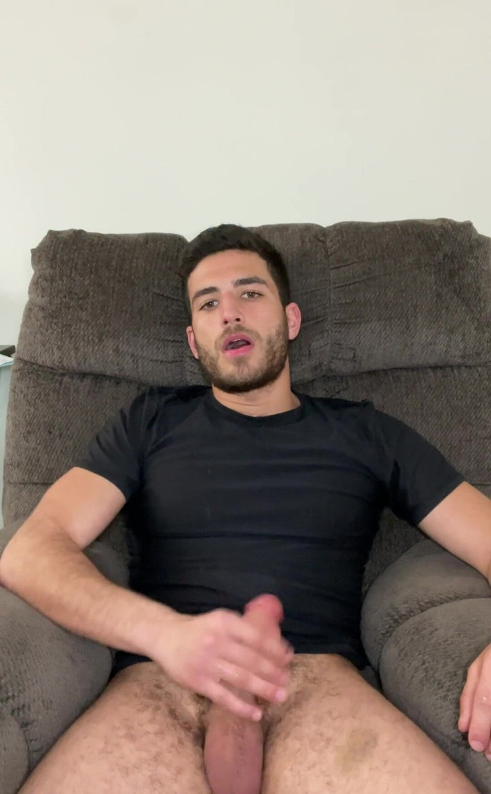 Christian Styles: Bunun uzun bir video olması gerekiyordu ama telefonum sikildi. Yall'ın...