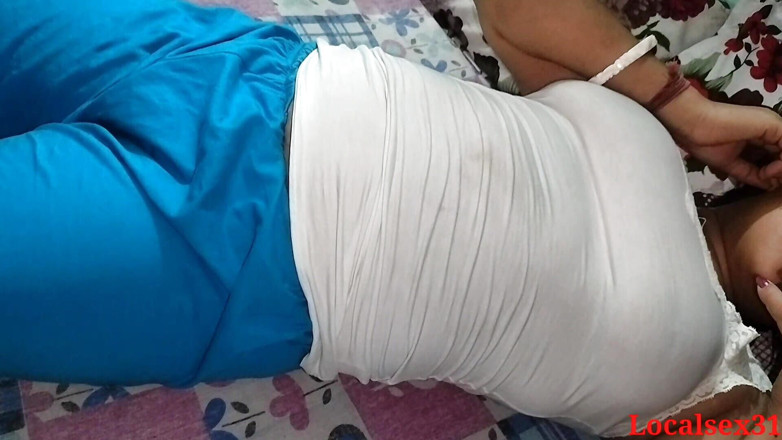 Villagesex91: Teman wanita berkongkek selepas berkahwin dengan teman lelaki di rumah