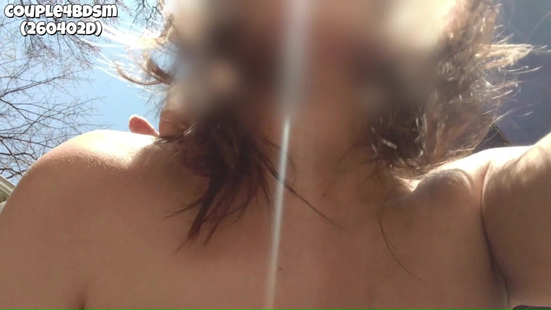 Couple4bdsm: Heiße MILf doggystyle im freien gefickt