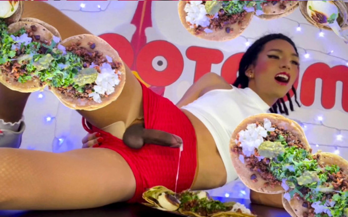 Lavala: Hootcum: Serviço Bagunçado com Creme Extra