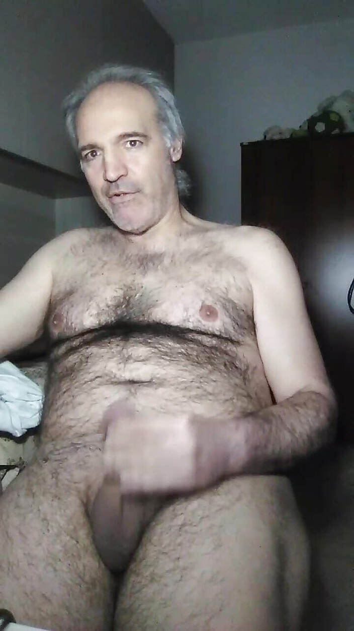 Setesesso7: 6 de marzo de 2024, estoy emitiendo un show en vivo.