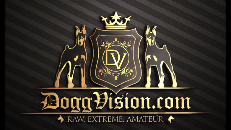 DoggVision: Bbw pinggul lebar pantat besar, muncrat di payudaraku ayah tiri