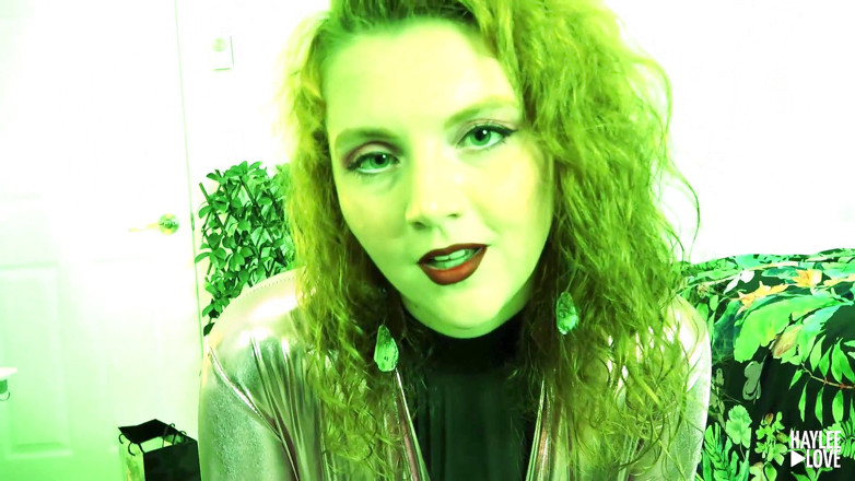 Haylee Love: Hiedra venenosa hace a Robin su esclava parte 6