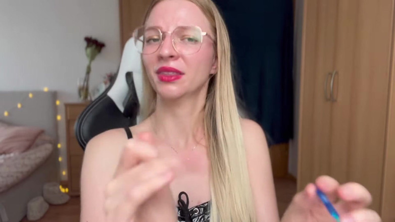 Goddess_Bella_Rae: Ролевая игра ASMR, неуместное и грубое обращение