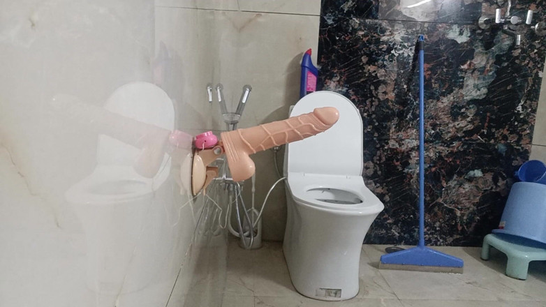 Rajasthani-old-lover: Indischer desi-mann genießt masturbationsshow mit nachbar stiefvater und dildo-vibrator