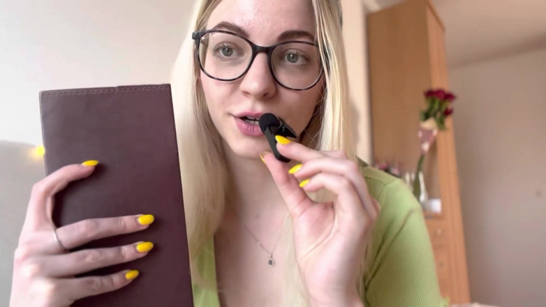 Goddess_Bella_Rae: Finanzielle Dominanz Asmr Rollenspiel