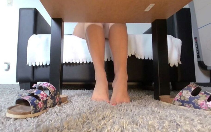 BlondeHexe VR: Sklaven Ignore Video - Schau Meine Füße an Während