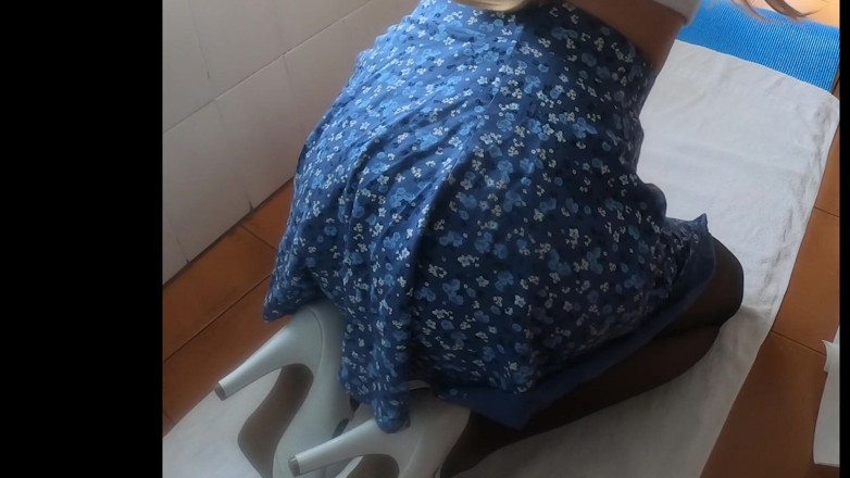 Ane Get Horny: Auto semen y pis de culo facial! Realmente lo disfruté