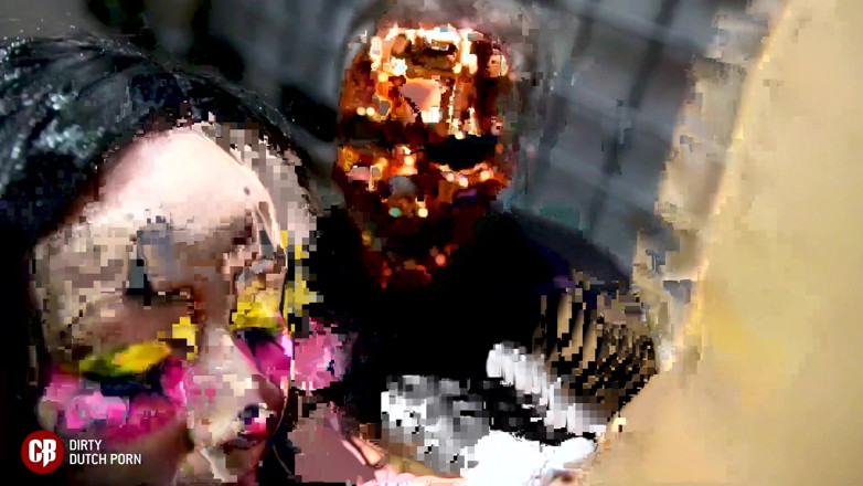 Cumbizz: Spermadump teenie clown!