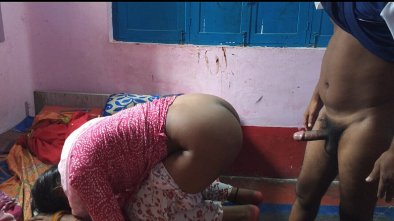 Sobha rani: 발정난 Kavita Bhabhi 핫한 섹스 즐기기