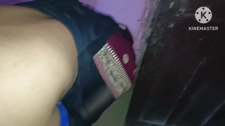 Kavita69: Desi hindská přítelkyně šuká svého přítele venku 1, Sexy holka Ka Desi...