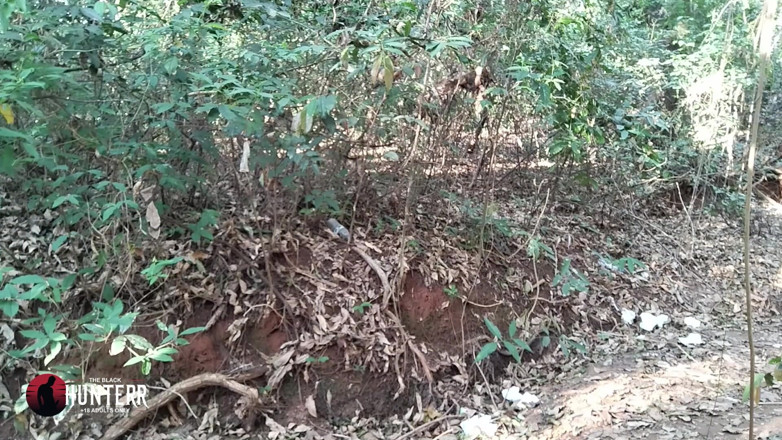 TheBlacKHunterr: Dalam mulut coga kerja saya dia menyukainya
