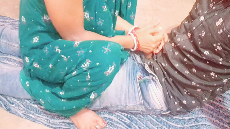 Trilokinath: Une petite amie pakistanaise se fait baiser